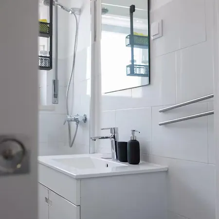 Appartamento Bright & Comfortable Flat In The Heart Of *