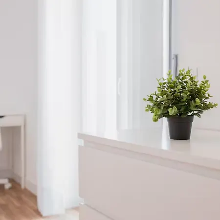 Bright & Comfortable Flat In The Heart Of Appartamento *